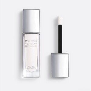Dior Forever Glow Maximizer Highlighter in Pearly